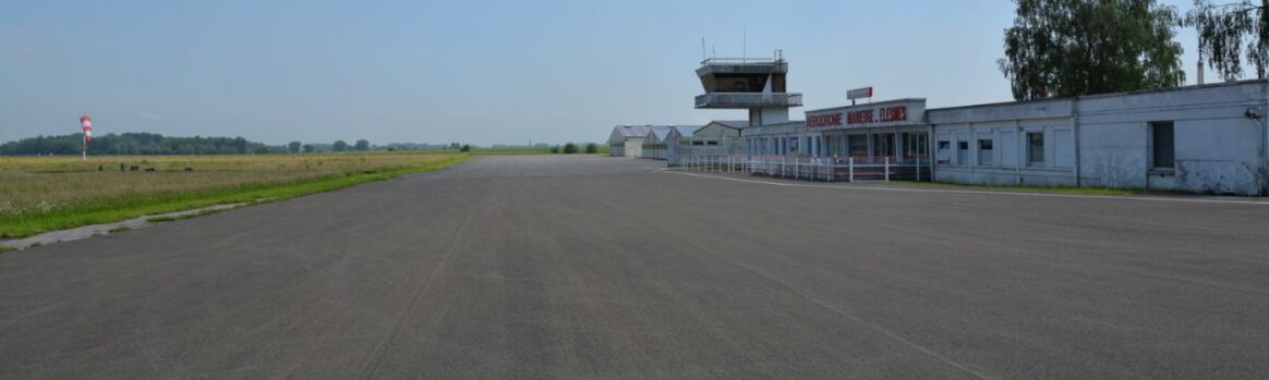 aérodrome la Salmagne {{brizy_dc_image_alt entityId=