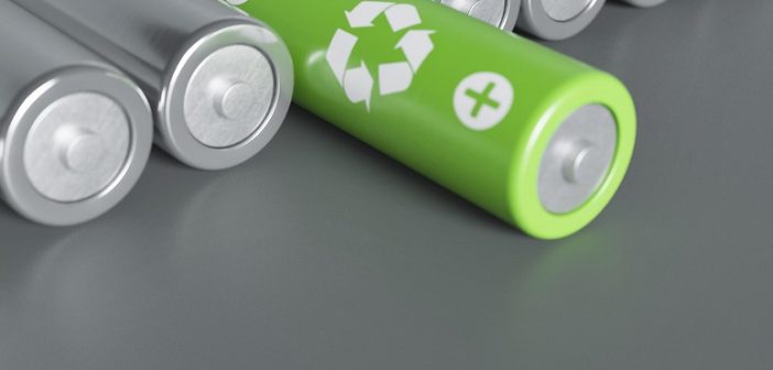 Attention aux batteries et piles lithium dans les poubelles !