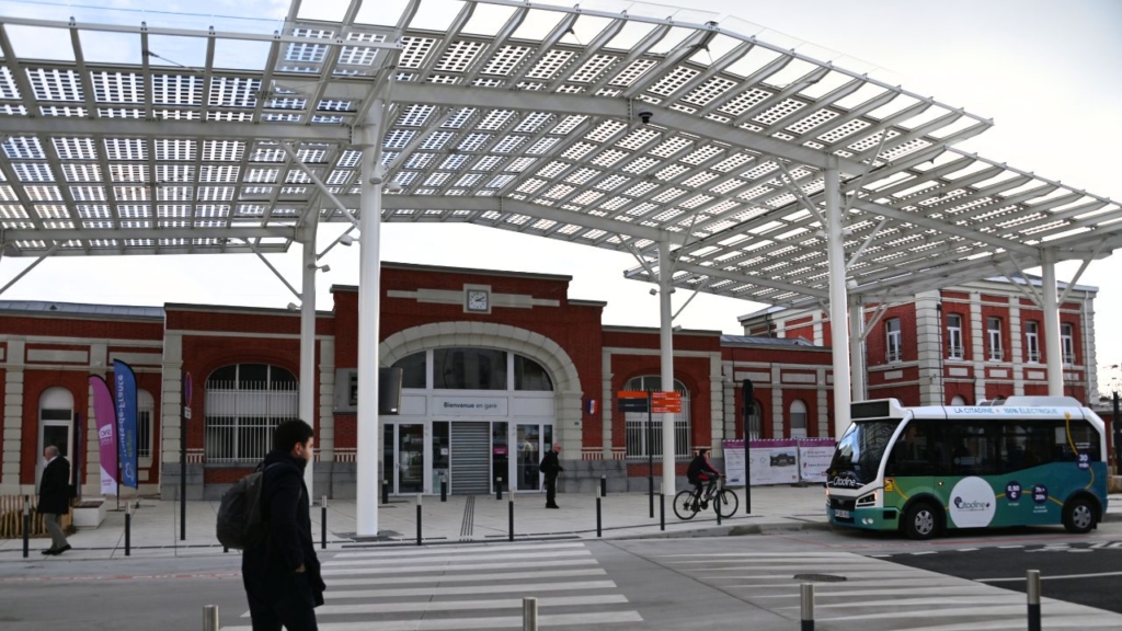 Inauguration du Pôle d’Échanges Multimodal d’Aulnoye-Aymeries - gare Aulnoye-Aymeries