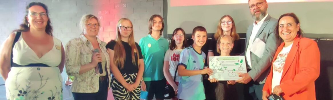 Le projet éco-délégués du collège Charles de Gaulle de Jeumont Le projet éco-délégués du collège Charles de Gaulle de Jeumont