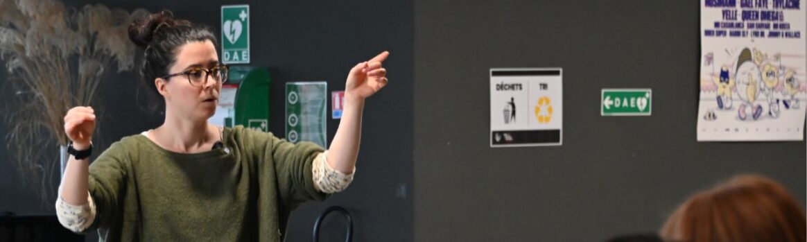 Marion Ladrette - cheffe d’orchestre de DEMOS Maubeuge-Val de Sambre Marion Ladrette - cheffe d’orchestre de DEMOS Maubeuge-Val de Sambre