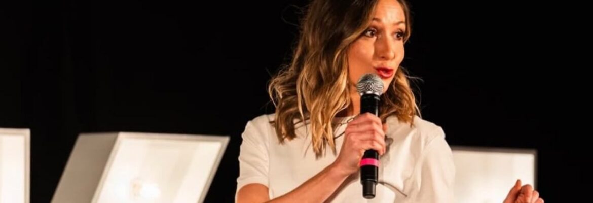 Sarah Grosjean - Glam, Lose et Gaspacho